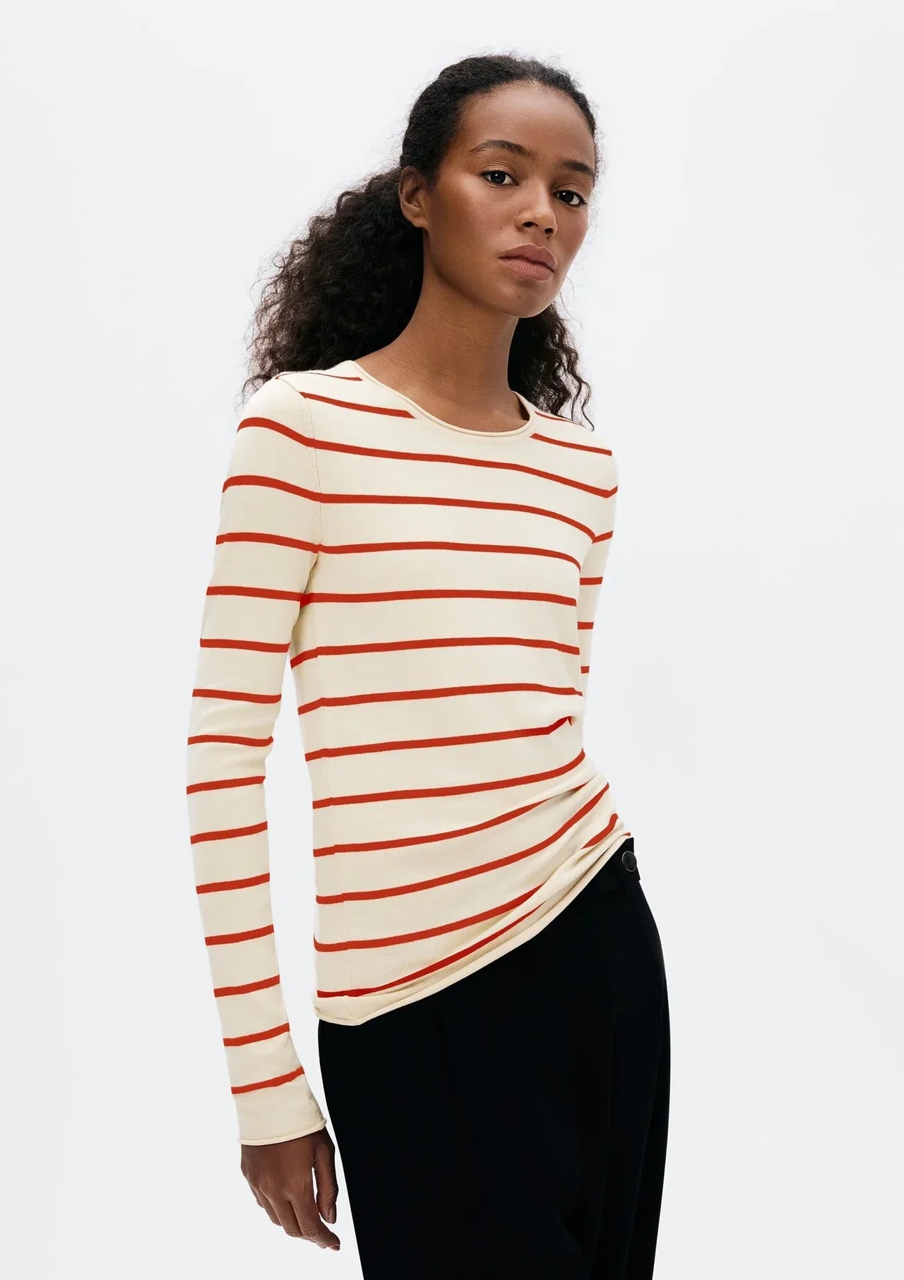 Blusa Feminina Manga Longa Slim Listrada em Tricô