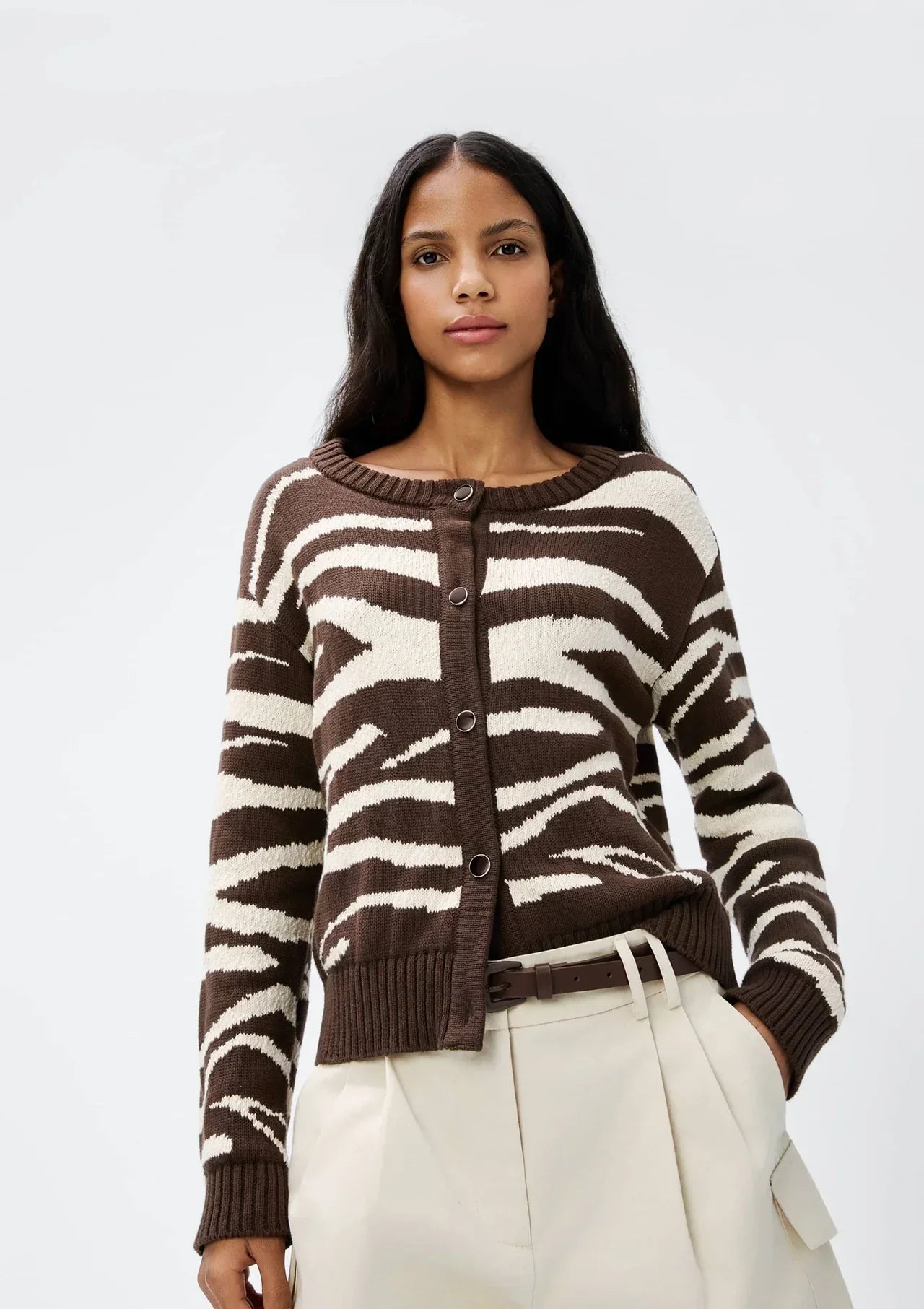 Cardigan Feminino em Tricô Animal Print