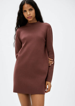 Vestido Curto Manga Longa em Tricô